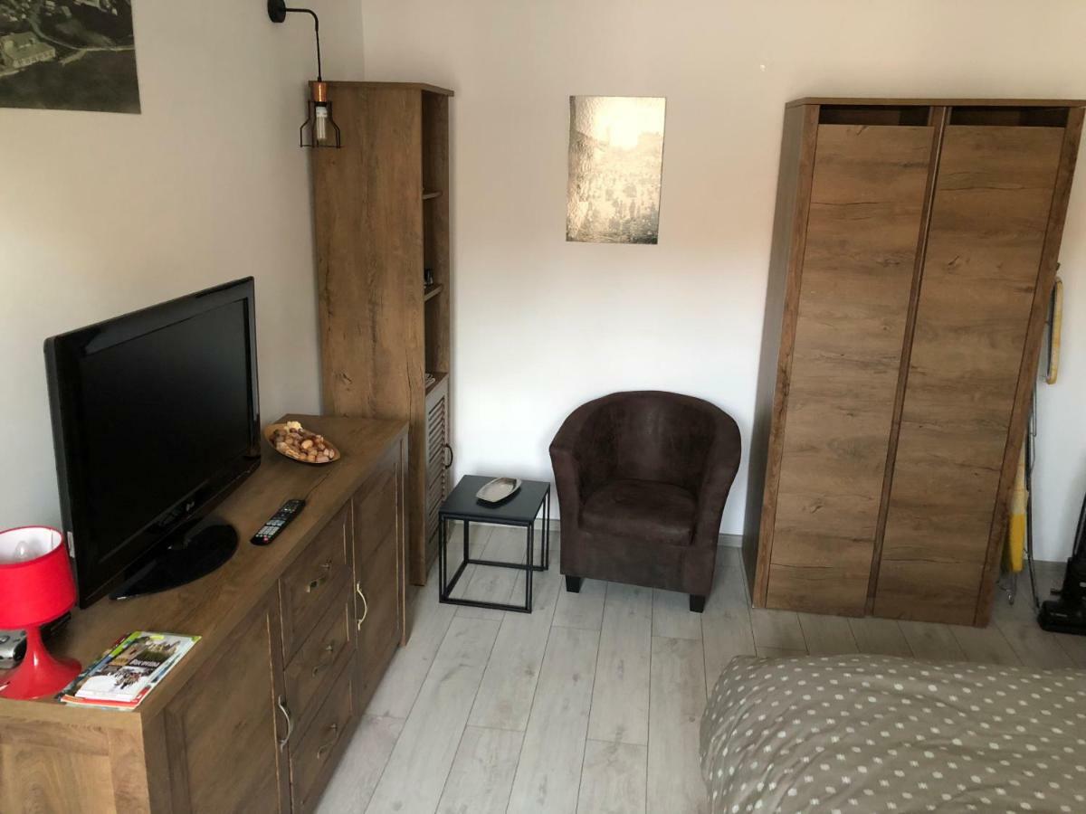 Vintage Apartment Сучава Екстер'єр фото